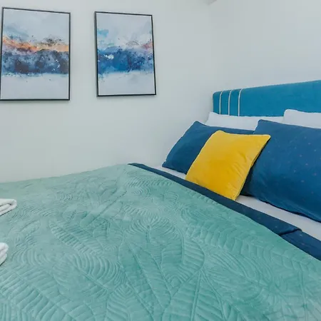 Apartment In With Wifi Vir
